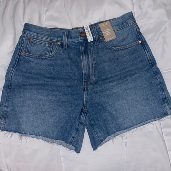 Madewell Relaxed Mid-Length Denim Shorts, Kelton Wash size 29 NWT - Picture 2 of 5
